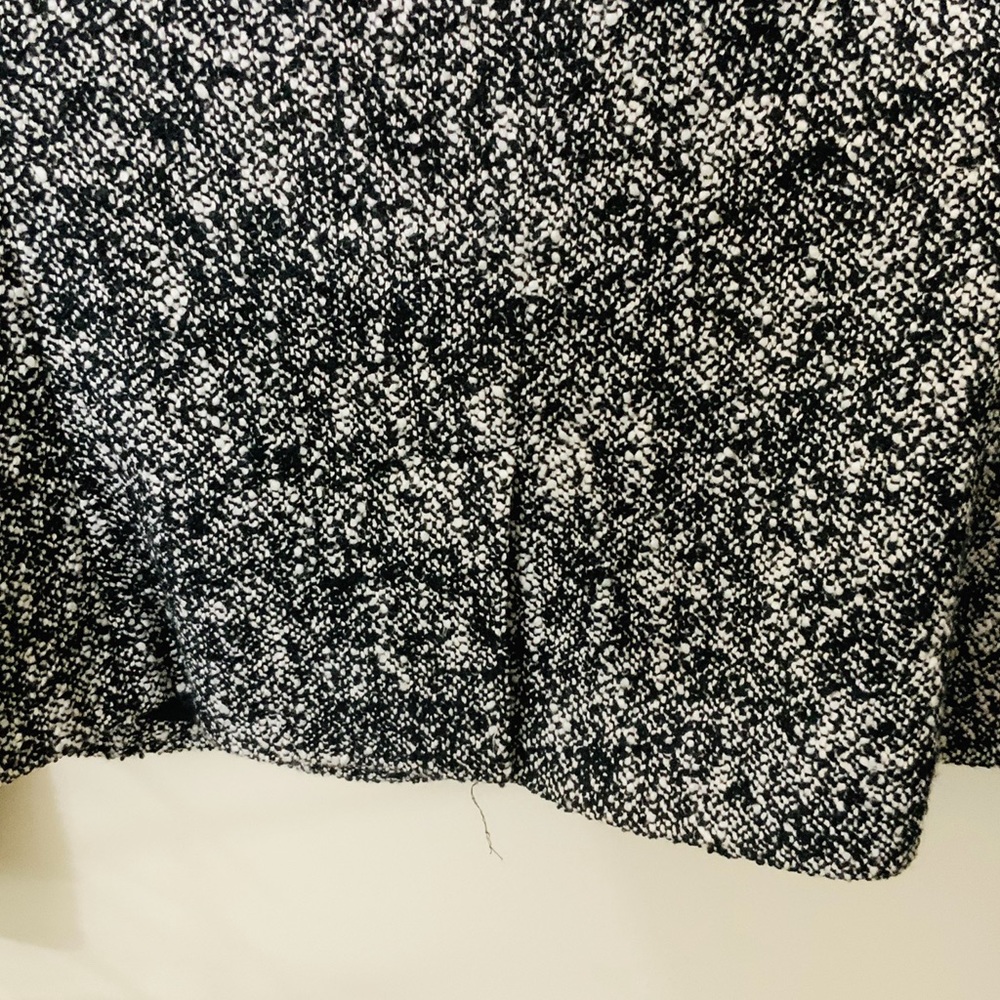 Talbots "T" Engraved Button Tweed Jacket - Picture 9 of 15